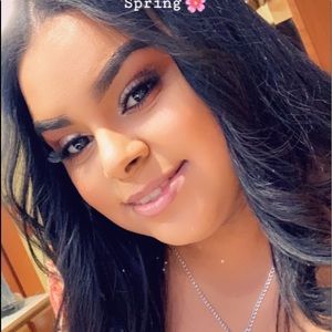 Meet your Posher, Nelisa